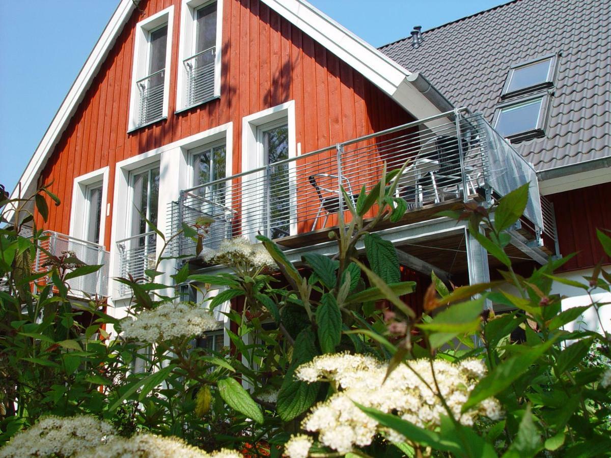 Ferienwohnungen Haus Am Deich Prerow Eksteriør bilde